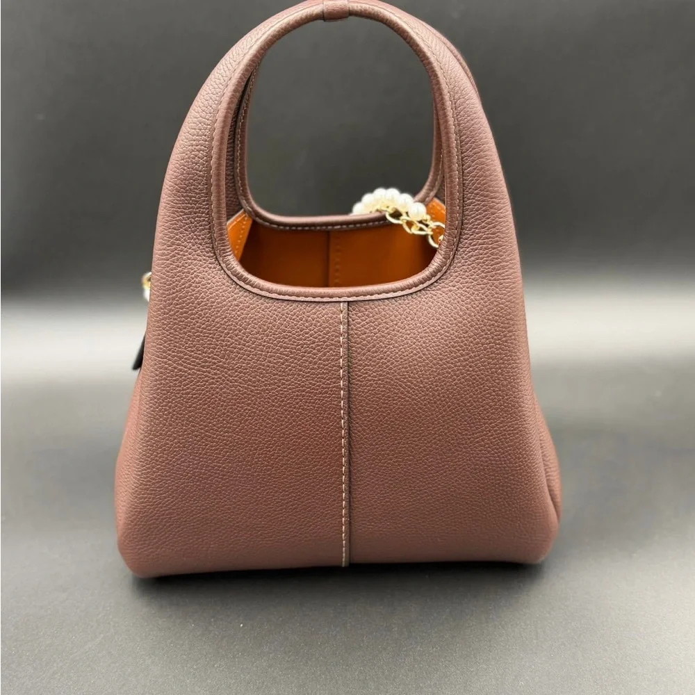 Coach Brown Leather Shoulder Bag with Pearl Chain - Picture 4 of 9